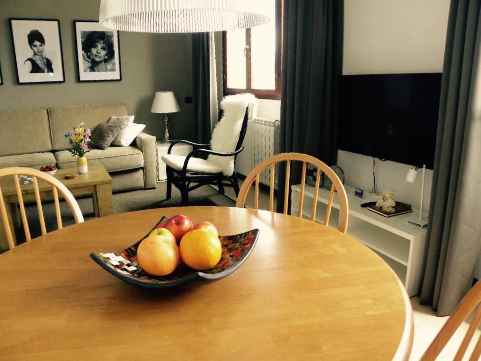 Lake View Apartments Acquaseria Εξωτερικό φωτογραφία
